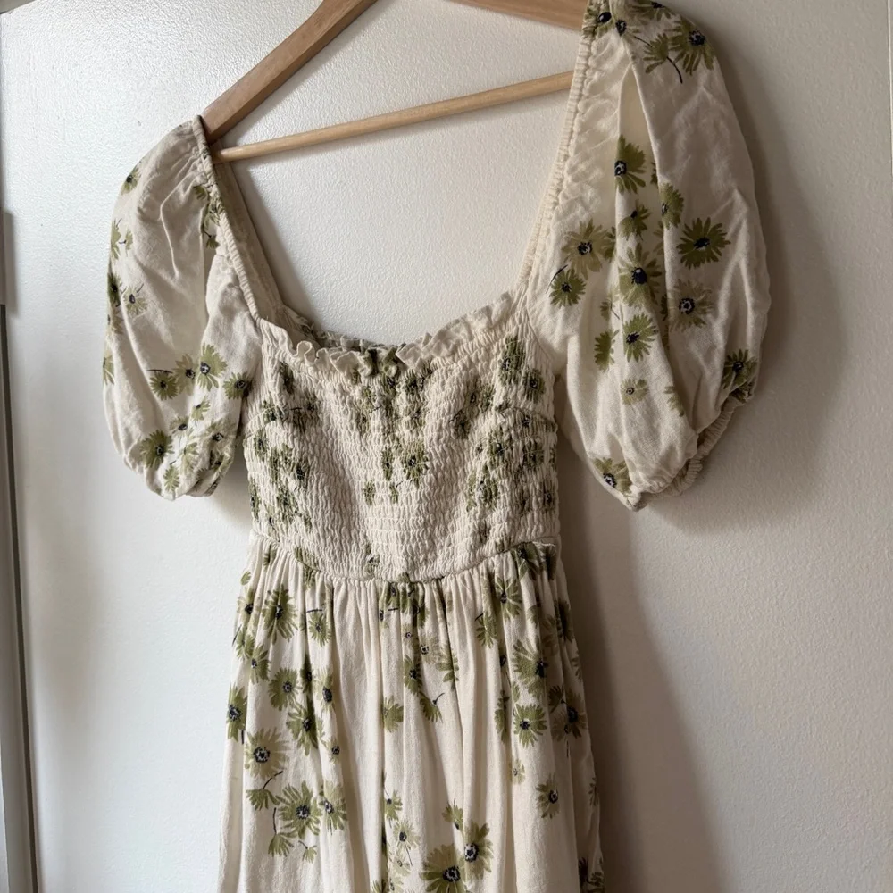 Abercrombie & Fitch Cream Floral Maxi Dress